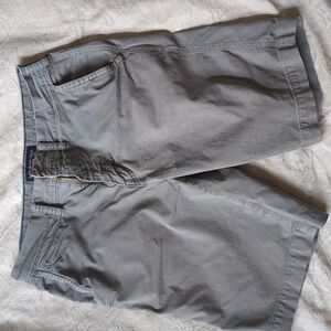 gray American eagle shorts s28